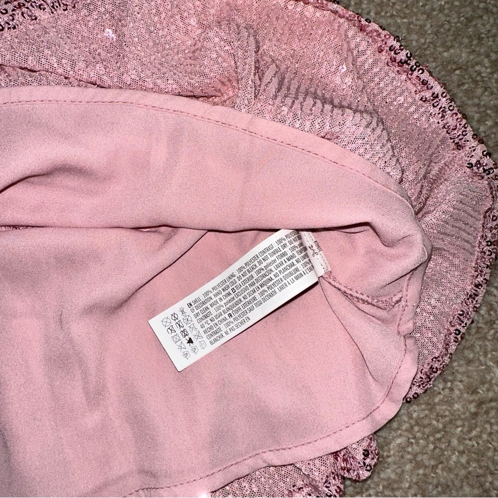 ENDLESS ROSE Sequin Top - Picture 4 of 6